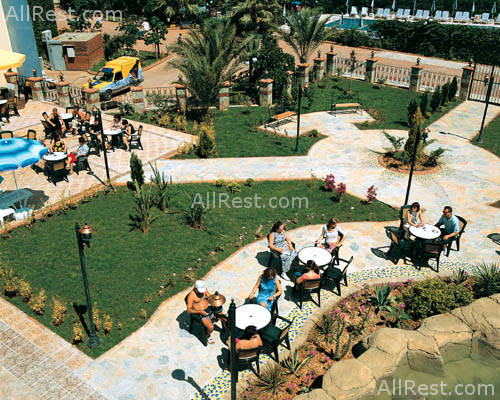 Club Lonicera Hotel 3